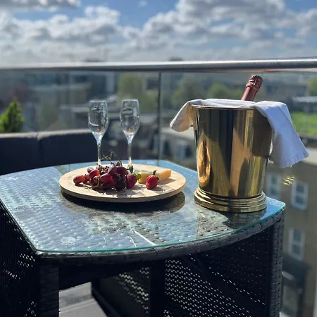 Amazing Single Room For A Single Travel Near Nothing Hill